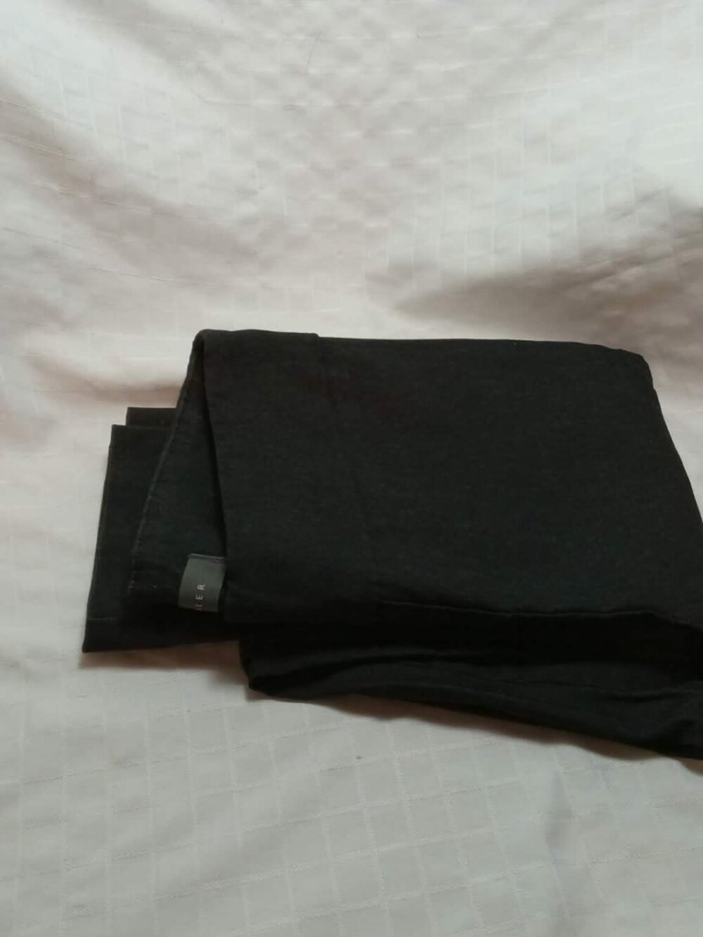 Suzy Shier black-grey stretchy pants size Medium